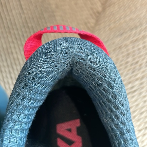 Women’s Blue Hokas Size 8 - Picture 6 of 12